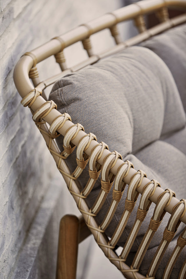 CaneLine String Loungebank