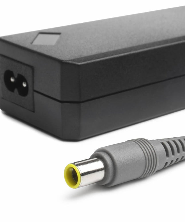 Universal laptop charger