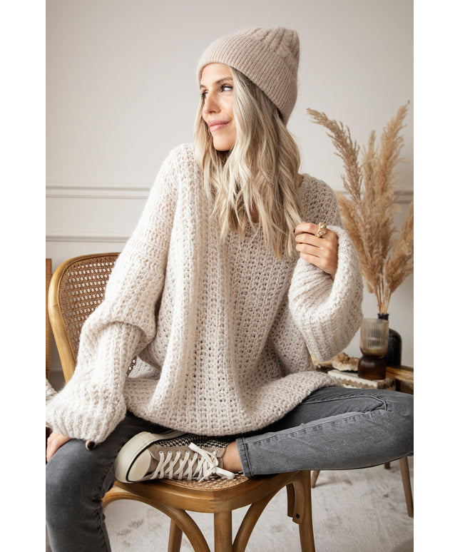 Extra Long, Extra Cozy Off White - Trui