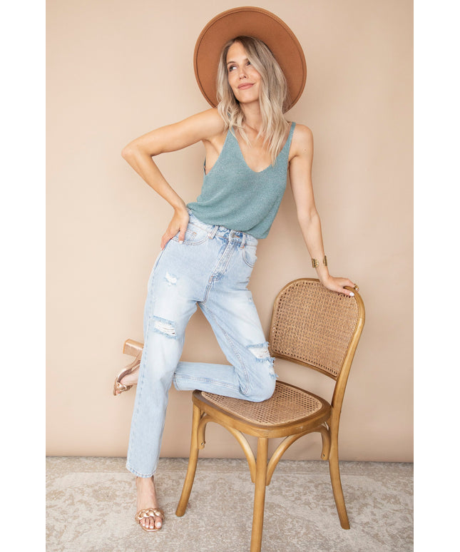 Ripped Detail Mom Light Blue - Jeans