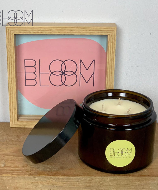 Fragnance candle +/- 75 h Magnolia