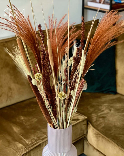 Dried Flowers Bouquet - Hot Chocolate