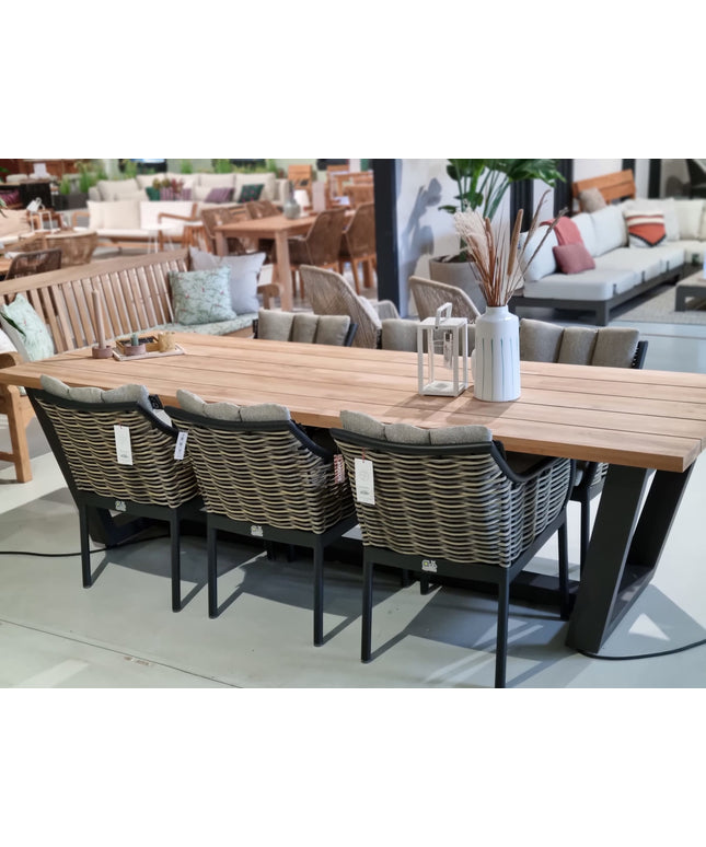 SHOWROOMSALE 50 % KORTING George Tuintafel 280x100 | 6x Milou tuinstoel |